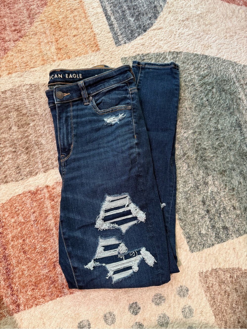 American Eagle Outfitters Women's Dark Blue Ripped Skinny Jeans